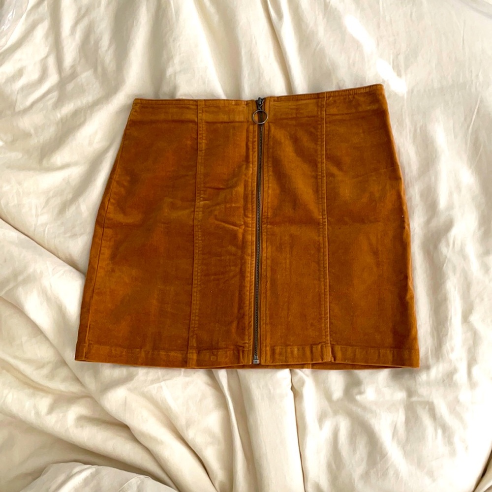 Buttery Soft Cognac Zip Up Skirt (LARGE)